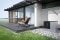Modern huis met een Viessmann warmtepomp buitenunit