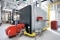 L'image montre une chaudière Vitoplex 300 de 1950 kW dans le centre logistique  de Kiesel GmbH